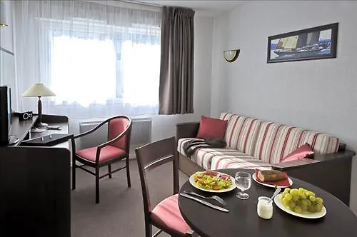*** Aparthotel Appart'City Confort Brest Francia
